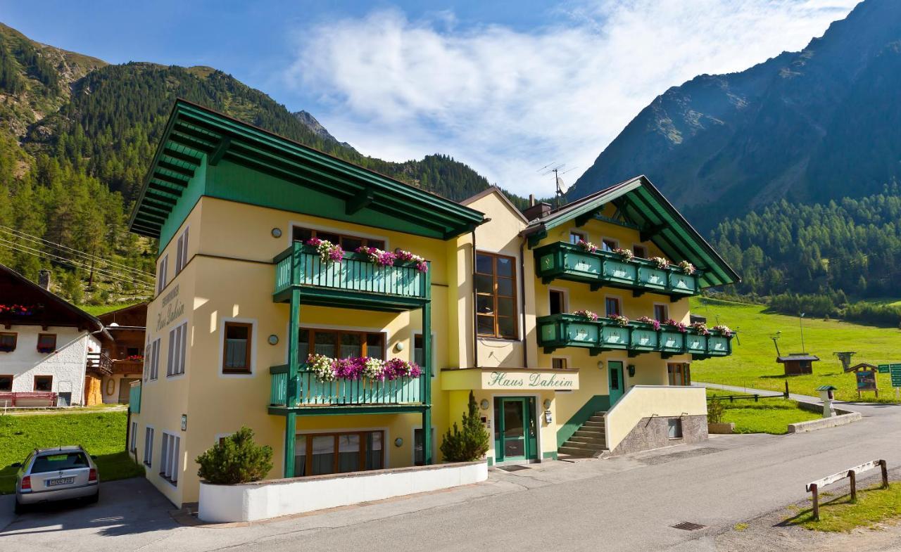 Ferienwohnungen Haus Daheim Längenfeld Esterno foto