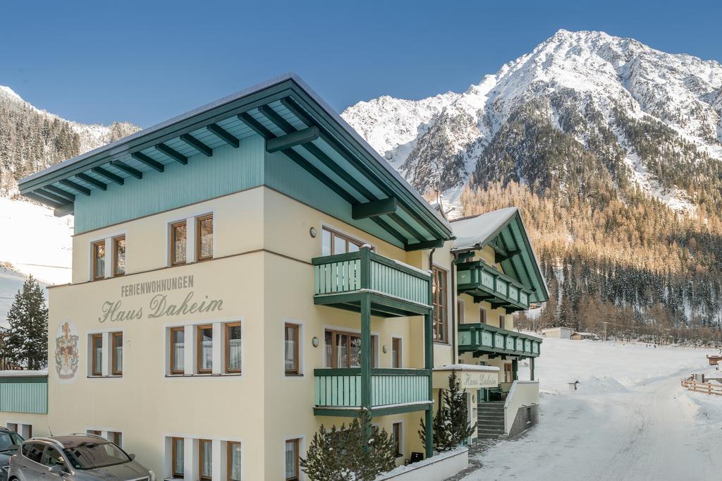 Ferienwohnungen Haus Daheim Längenfeld Esterno foto