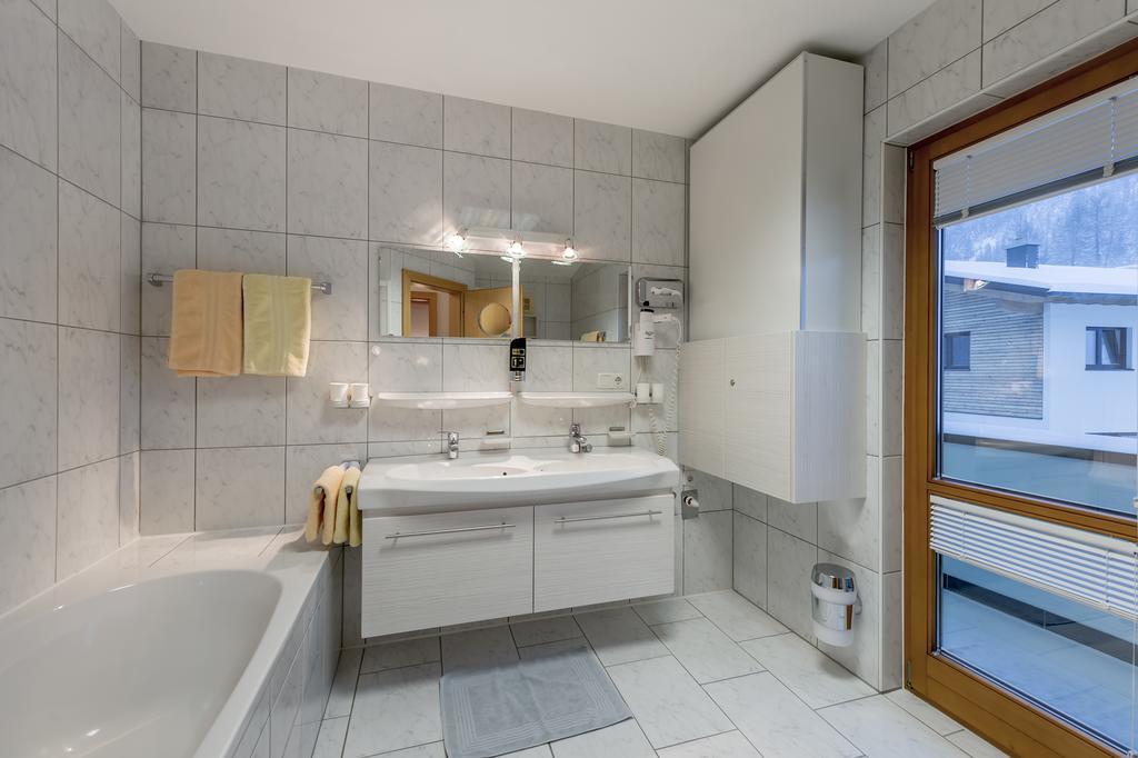 Ferienwohnungen Haus Daheim Längenfeld Esterno foto